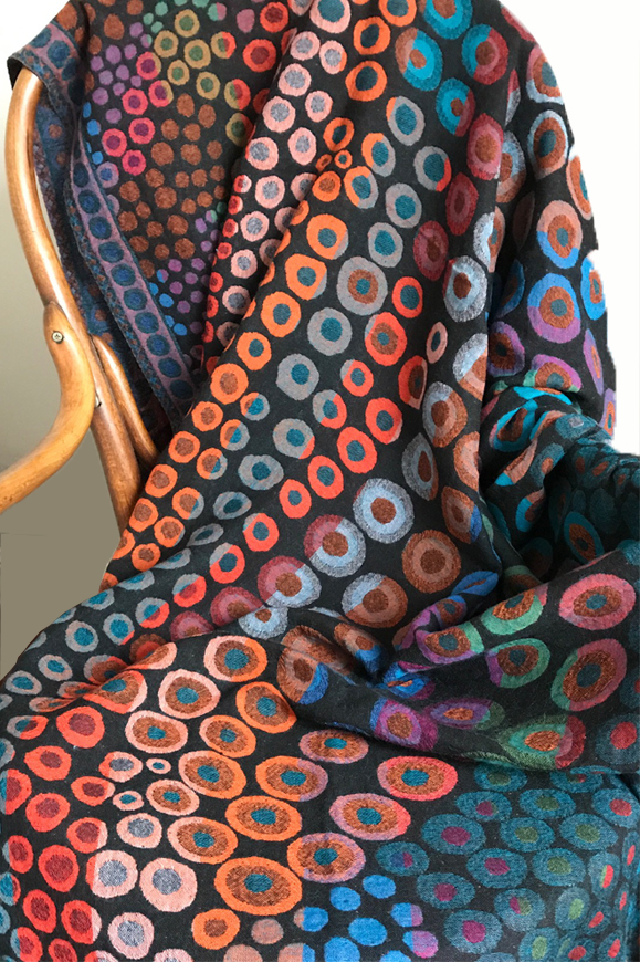 merino wool SPOT-M throw