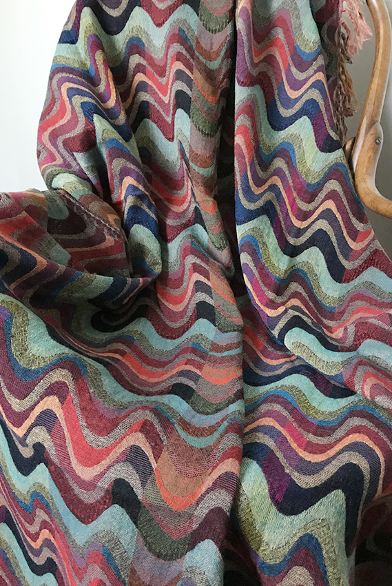 merino wool WAV-M throw